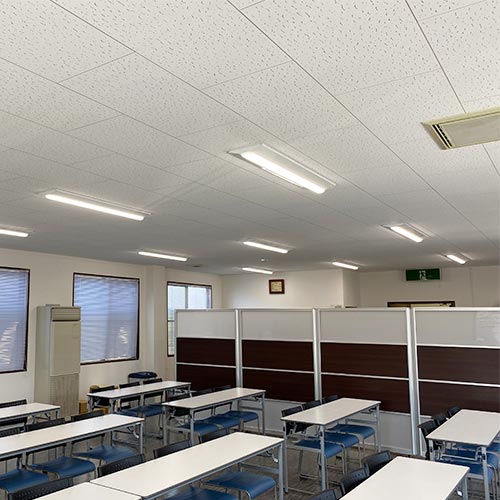 事務所天井修繕